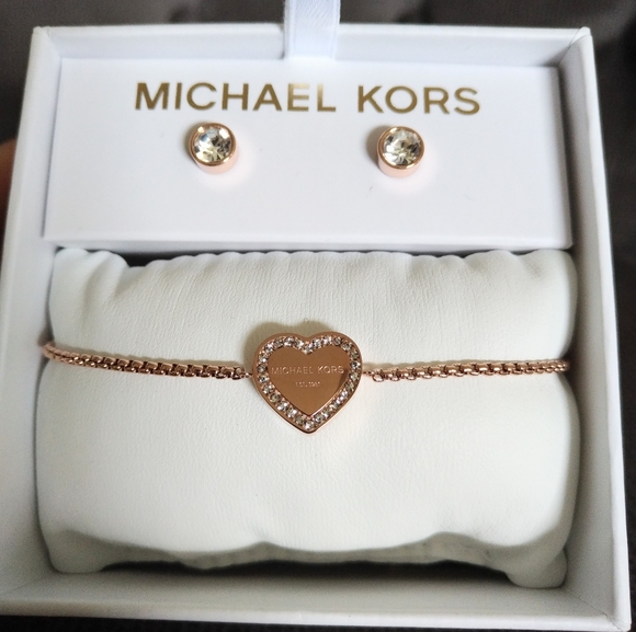 ✨️HP✨️ Michael Kors Rose🌹 Gold💛 Heritage Heart Set - NIB - Picture 2 of 15